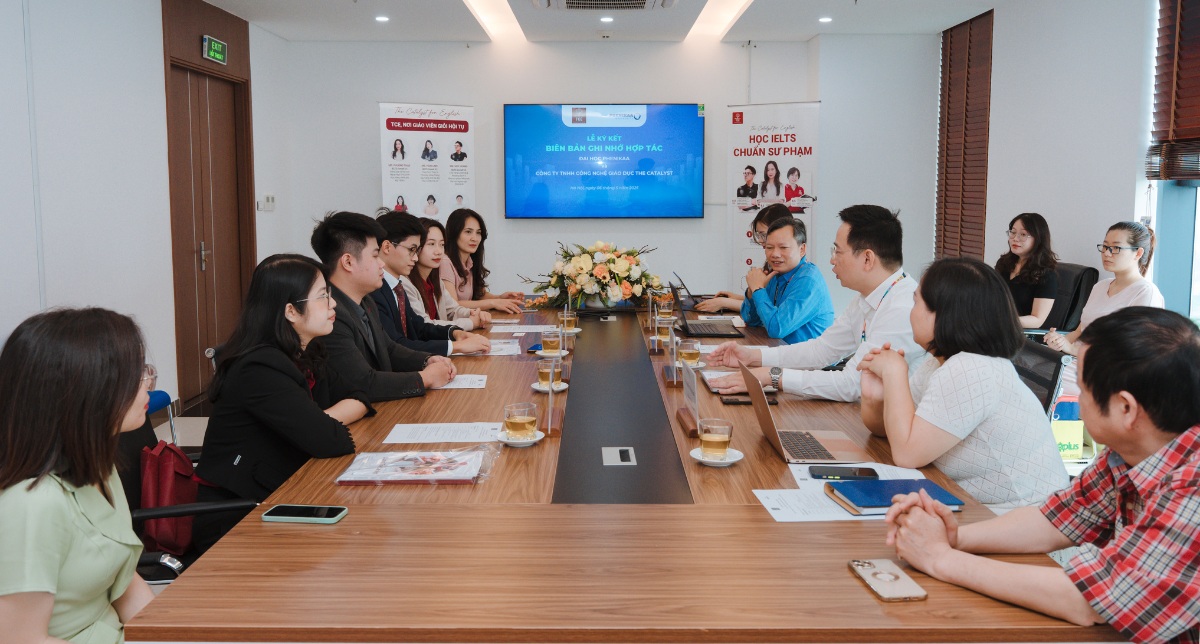 Cuộc trao đổi giữa The Catalyst for English & Phenikaa